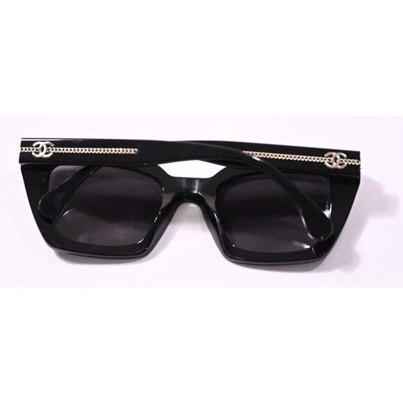 Chanel Square Sunglasses Style OCH5509 in Black Dark Grey Polar main image 8